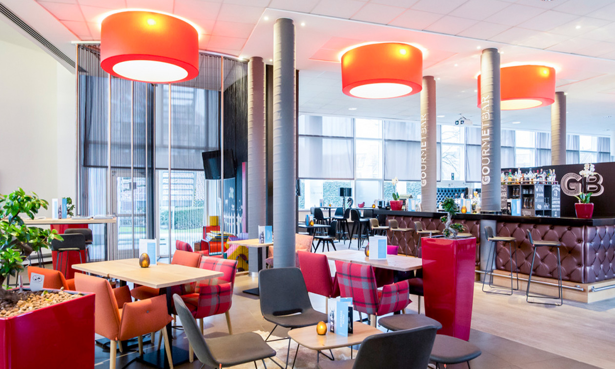 Novotel Brugge Centrum, Overnachting Voor 2 + Ontbijt + Stadskaart In ...