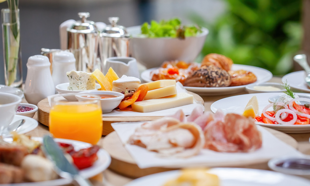 Paas- of moederdagsbrunch voor afhaal of thuisbezorgd